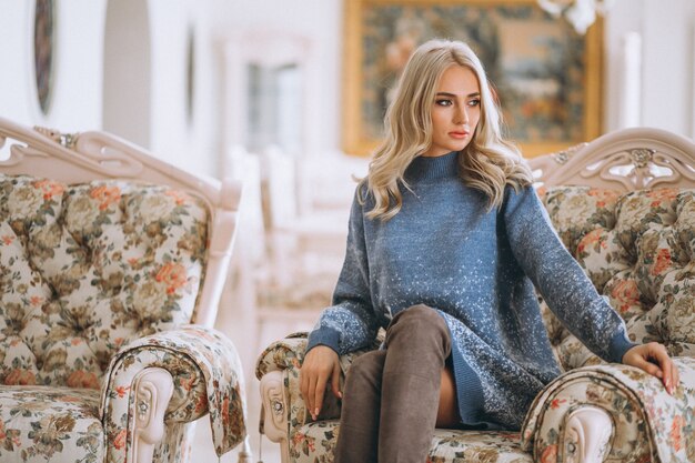 Sekrety ponadczasowej elegancji: Jak tworzyć stylowe zestawy na każdą okazję