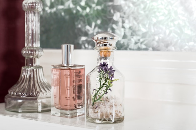 Jak wybrać idealne perfumy damskie na każdą okazję?